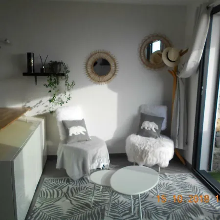 Studio Terrasse Apartment *