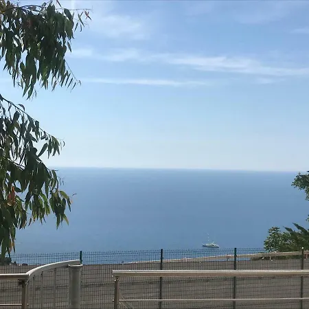 Studio Terrasse * Eze